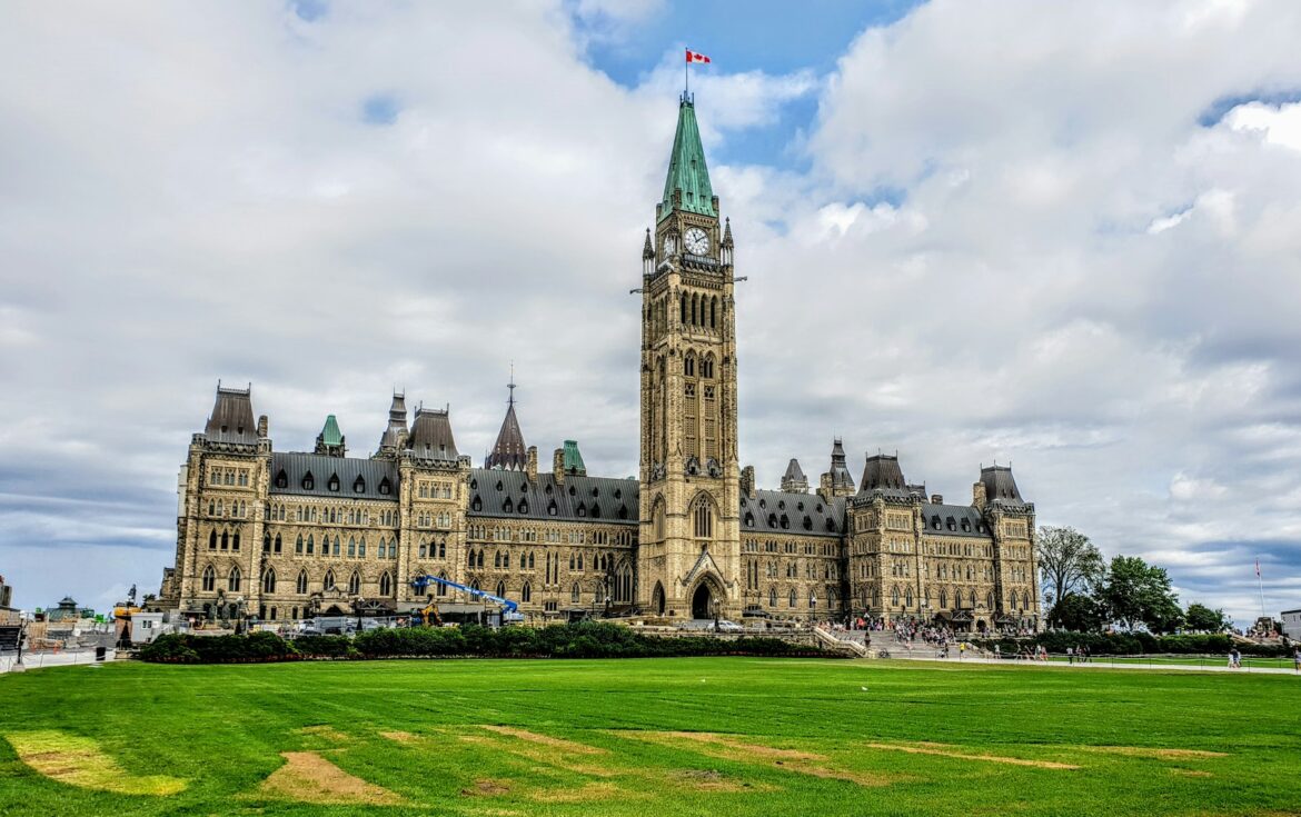 2Keys Security Breach Affects Canadian Government Accounts